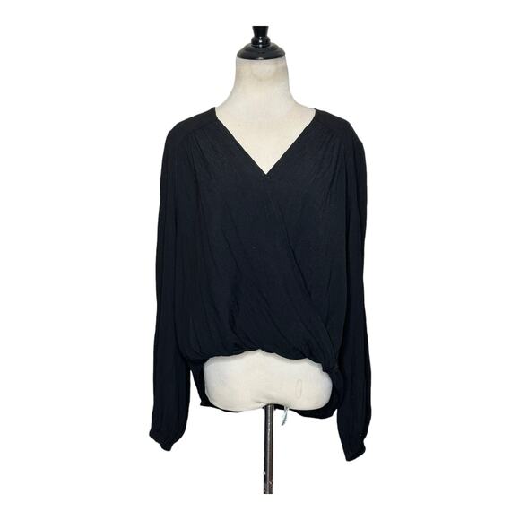 Free People black faux wrap long sleeves blouse size small - Picture 12 of 15